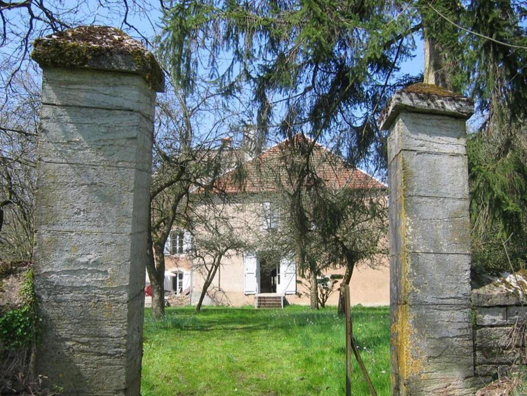 Le Relais Du Passe-Heures Cenans Exterior photo